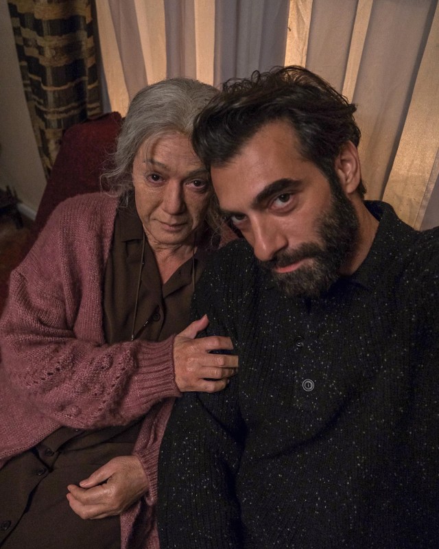 Roluna görə 25 yaş qocaldı - FOTOLAR